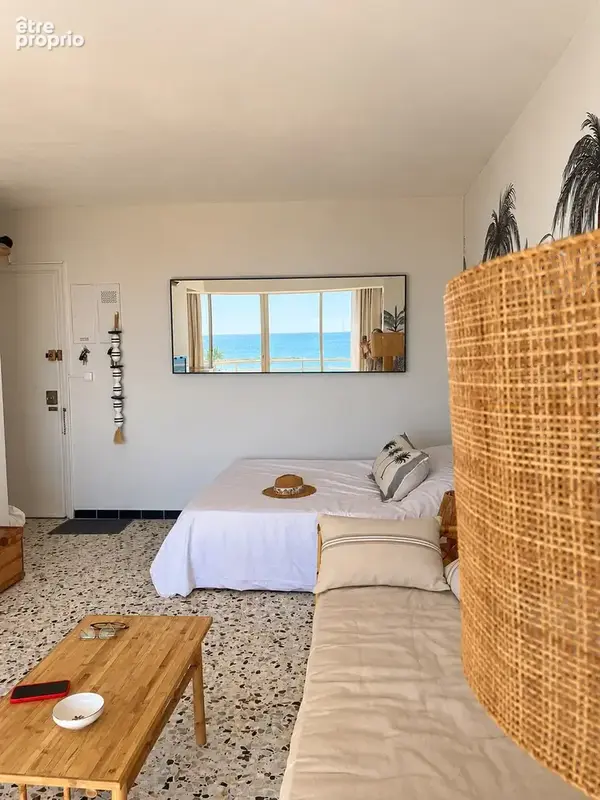 Vue mer au dernier étage, studio rénové avec séjour de 30 m2 - photo 5