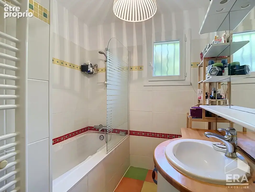 Rare à la vente : Maison individuelle avec piscine chauffée et garage aux portes des Calanques à Marseille - Quartier La Seigner - photo 13