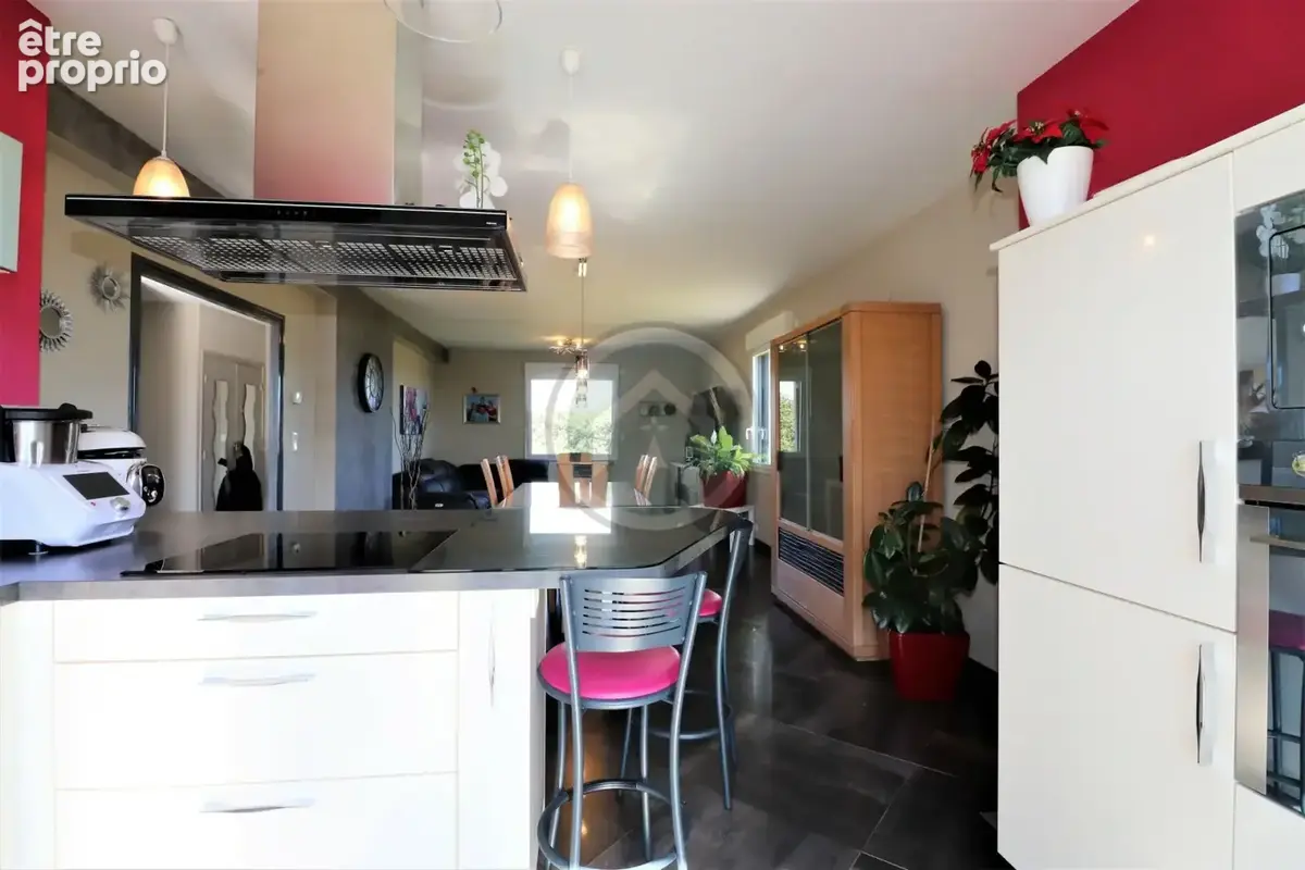 Maison 137 m² à Locmaria-Plouzane  - photo 9