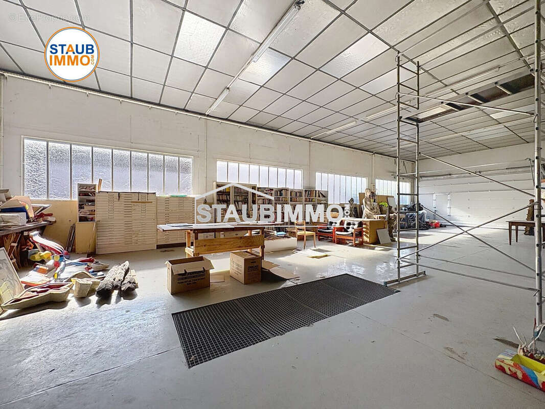 Commerce à SAINT-LOUIS