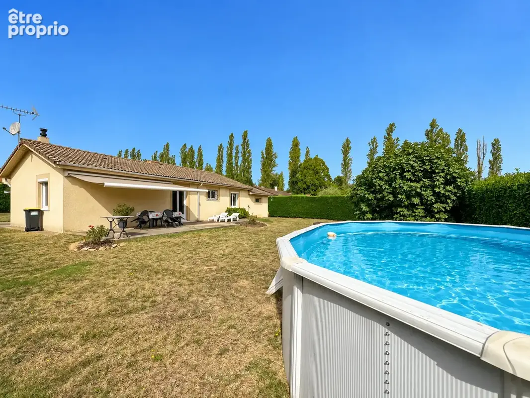 Sainte-euphémie   plain-pied   3 chambres   terrain 1 065 m2 - photo 14