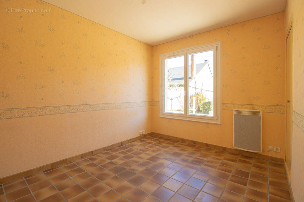 Maison à BRIOLLAY