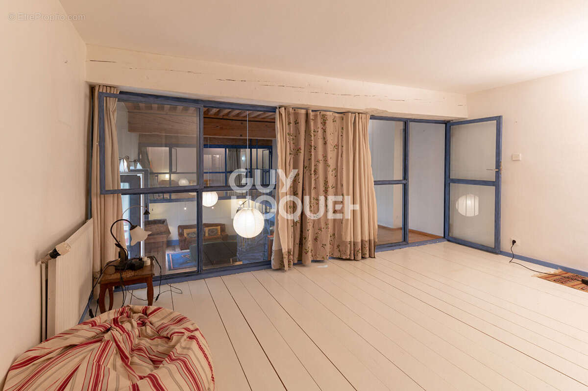Appartement à LYON-1E