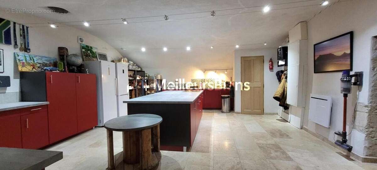 Propriété en pierre 427 m² à Saint-Just-d'Ardèche avec 2 gîtes 5* - photo 20