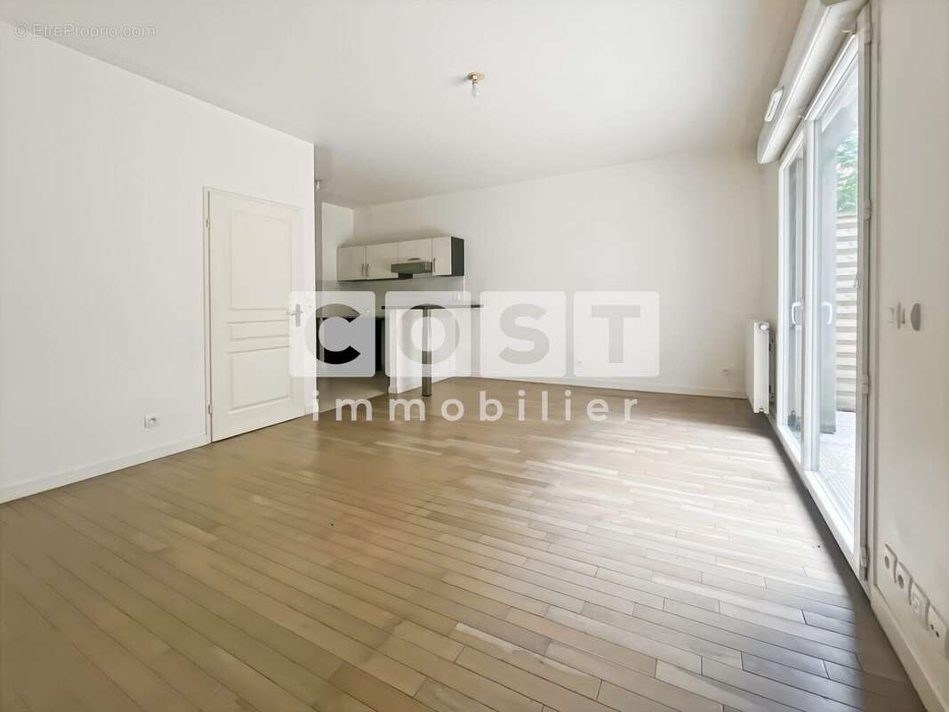 Appartement à BOIS-COLOMBES