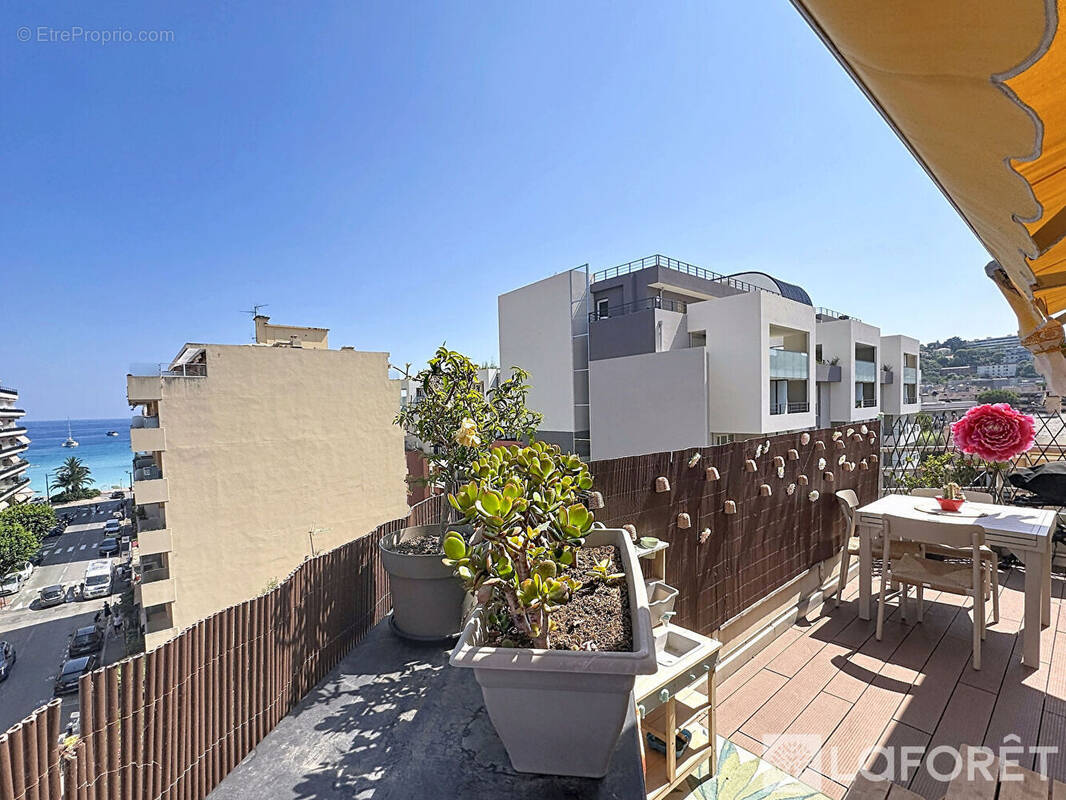Appartement à ROQUEBRUNE-CAP-MARTIN
