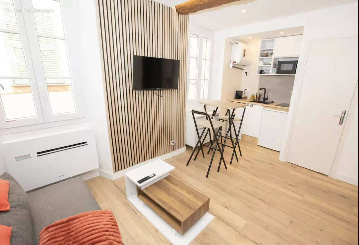 Appartement à VILLEFRANCHE-SUR-MER