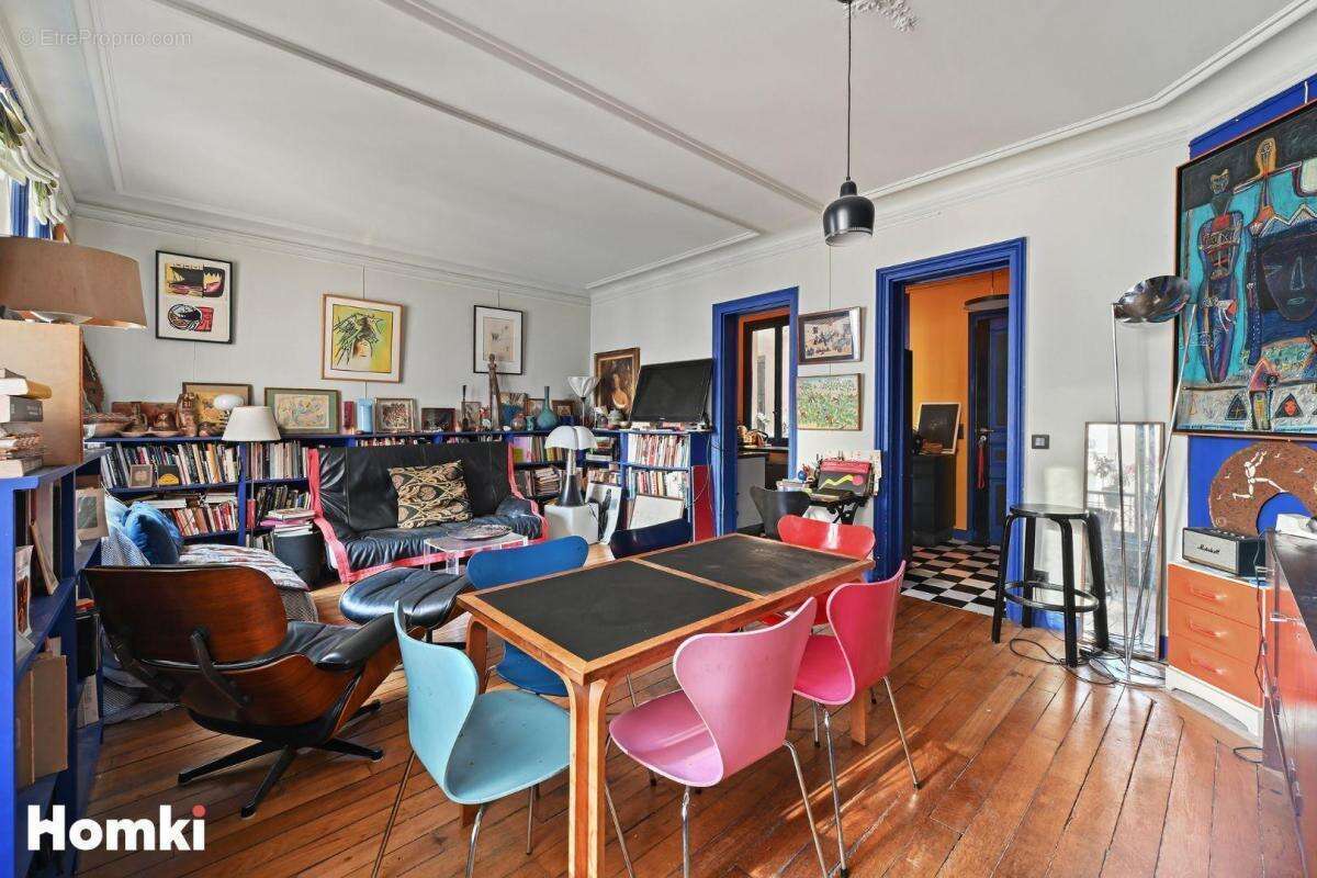 Appartement à PARIS-18E