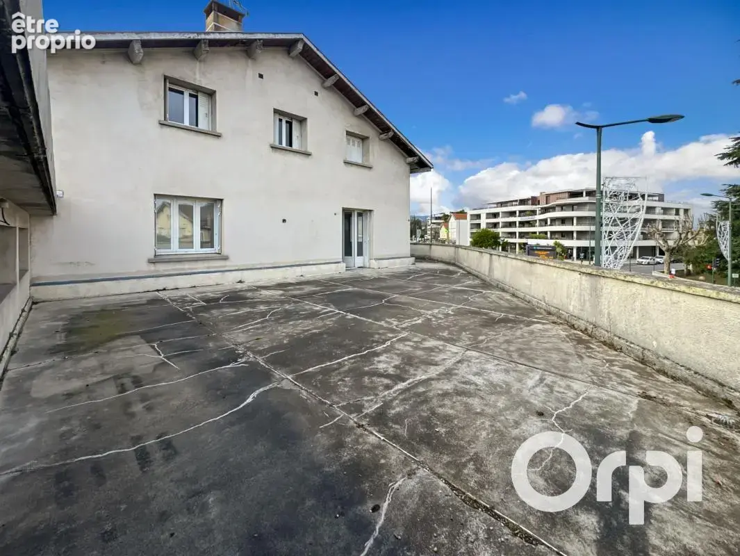 Appartement de 90 m² avec Terrasse Exceptionnelle de 130 m² - photo 7