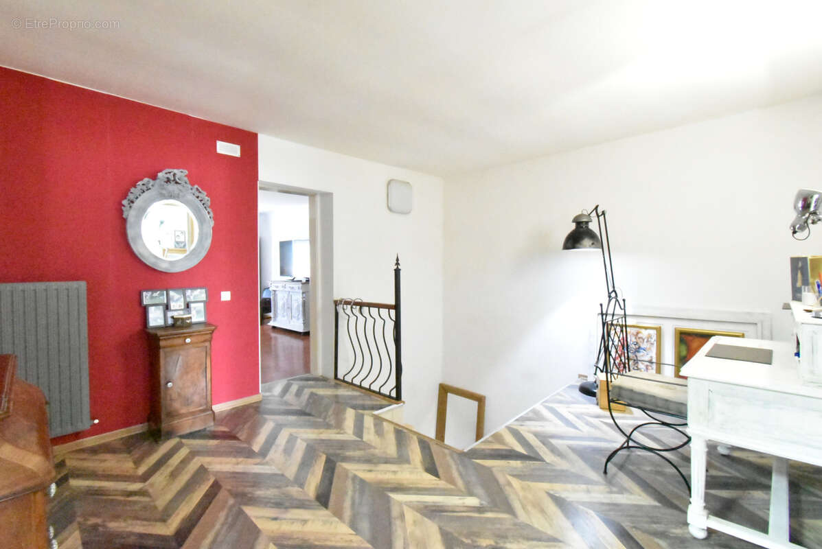 Maison à REMILLY