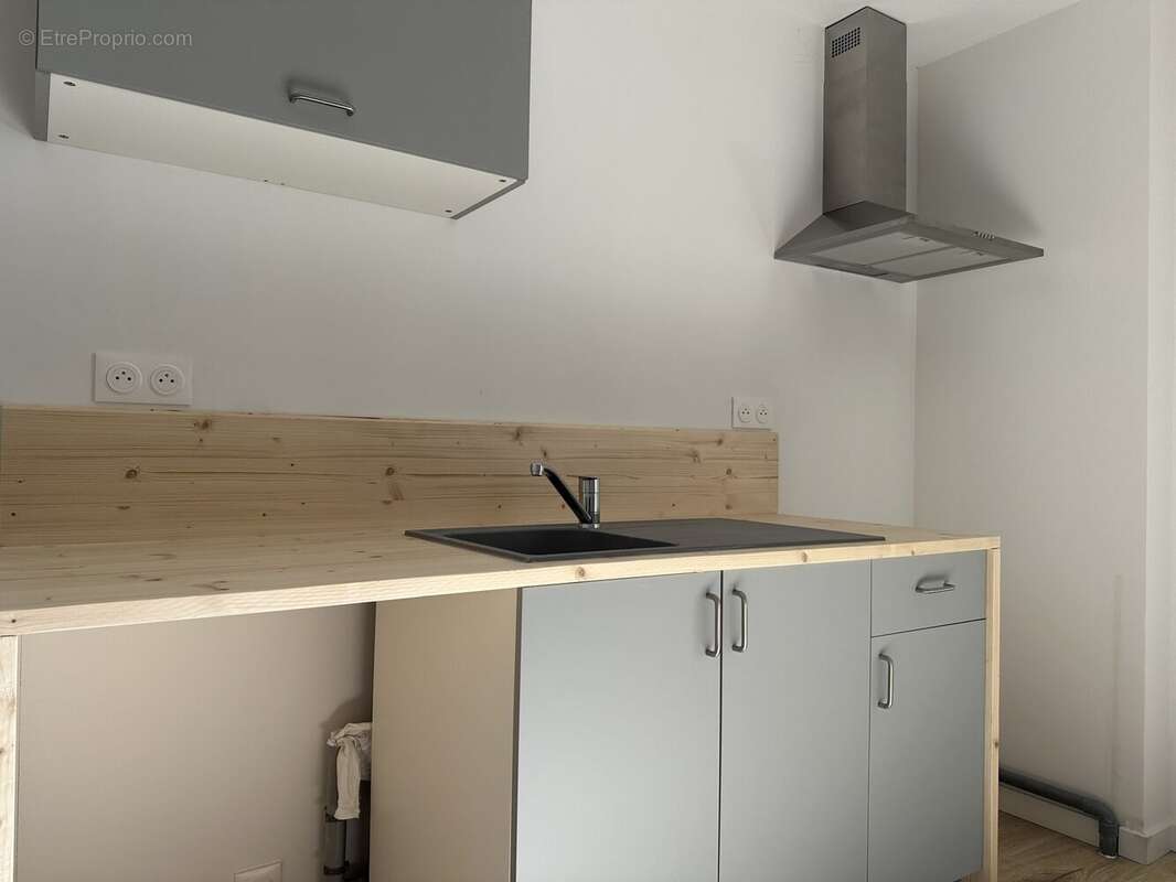 Appartement à BEAUJEU