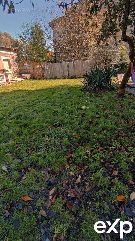 Maison à MARSAC-SUR-L'ISLE