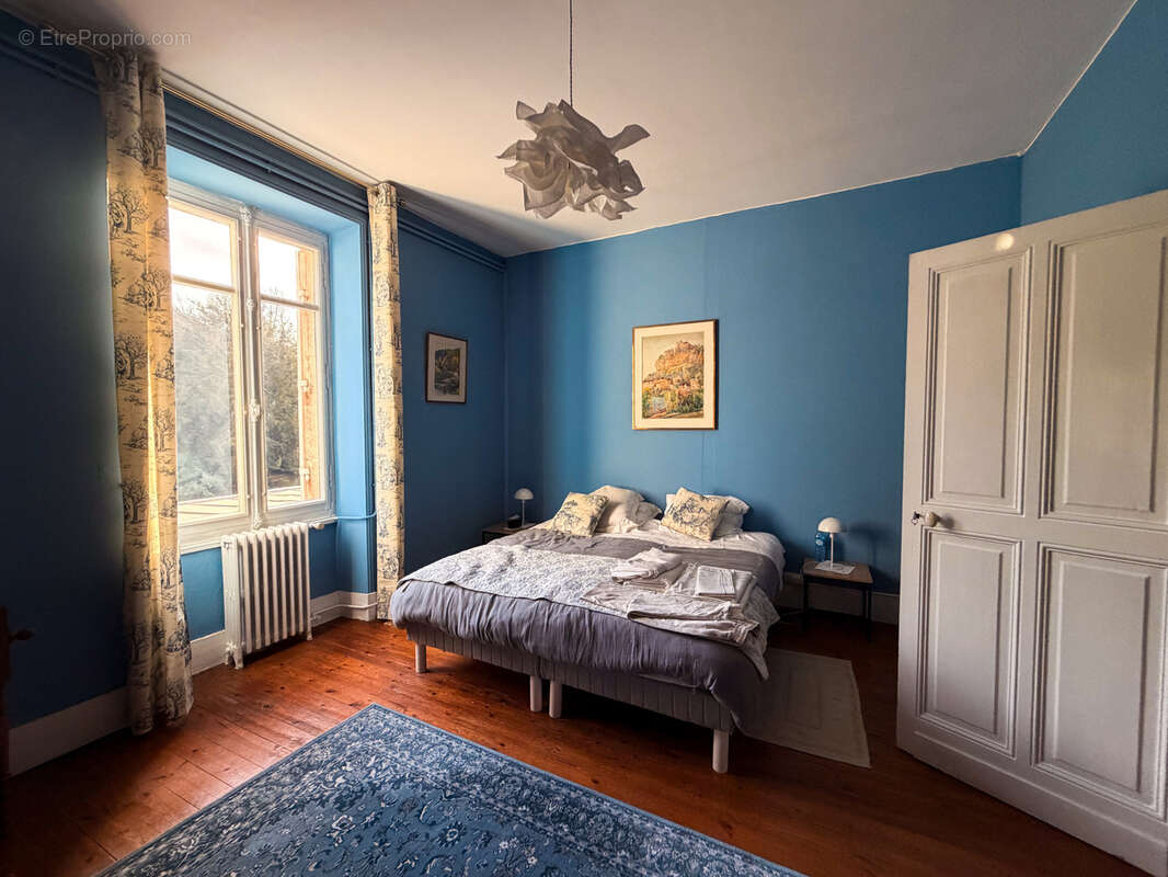 Maison à RAZAC-SUR-L'ISLE