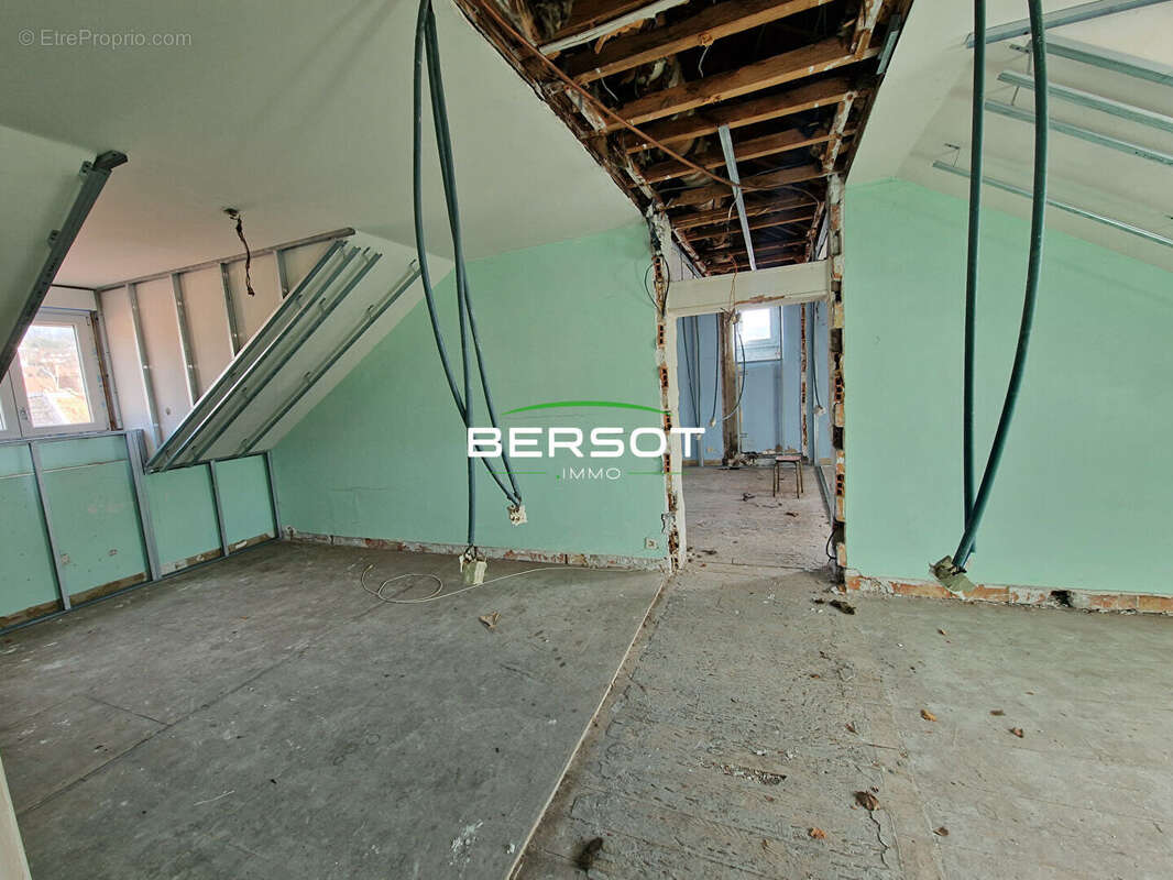 Appartement à BAUME-LES-DAMES