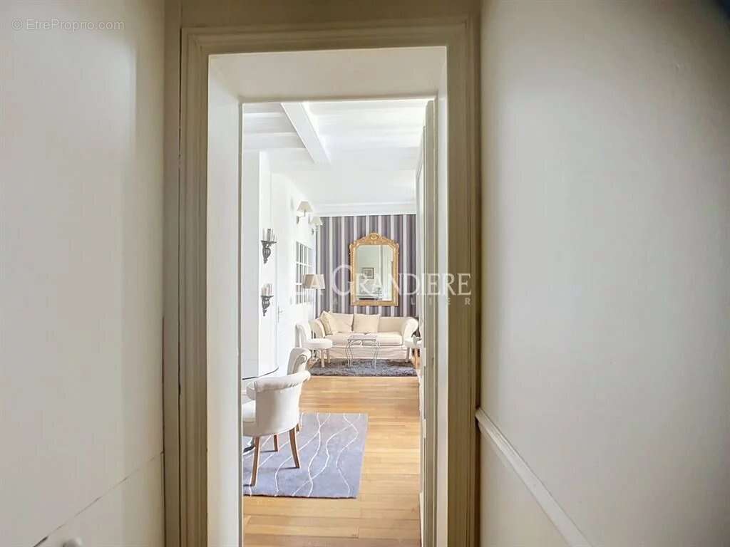 Paris 16 - Ranelagh - 2ème étage - 2 pièces -1 chambre - 42 m2 - photo 4