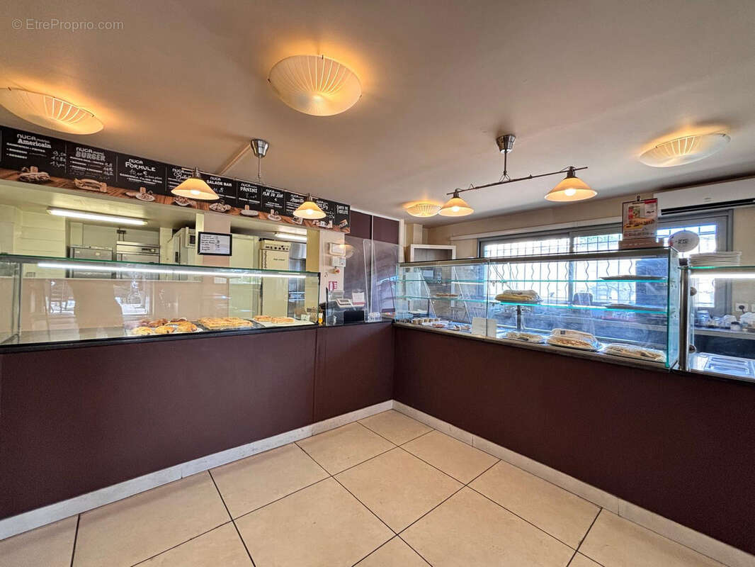 Cession droit au bail restaurant 140m2 La Penne-sur-Huveaune 13821 - photo 4