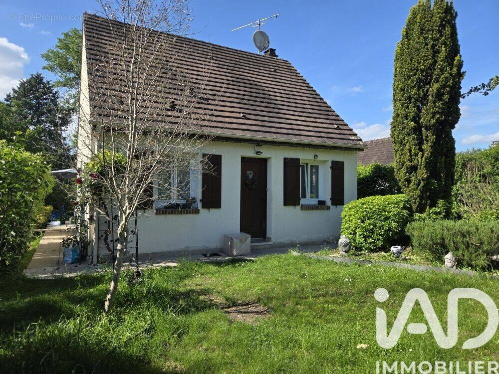 Photo 1 - Maison à BETHISY-SAINT-PIERRE