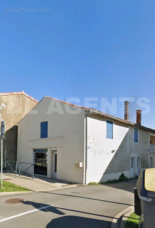 IMG-20251029-WA0001 - Appartement à SAINT-HILAIRE-DE-VILLEFRANCHE