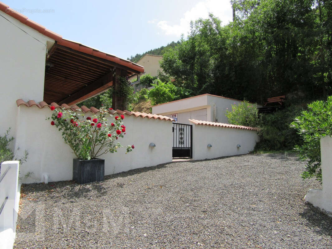 Maison à AXAT