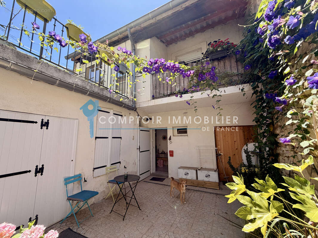 Maison à VERGEZE