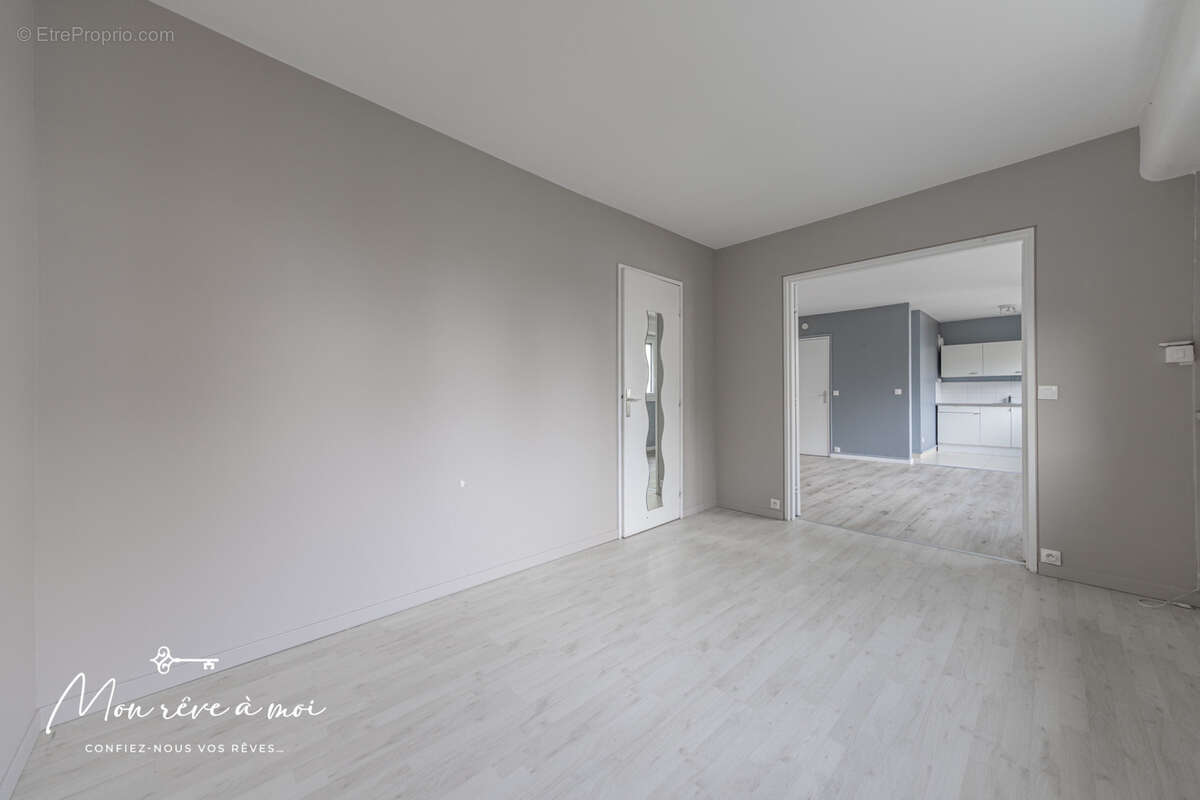Appartement à CARRIERES-SUR-SEINE