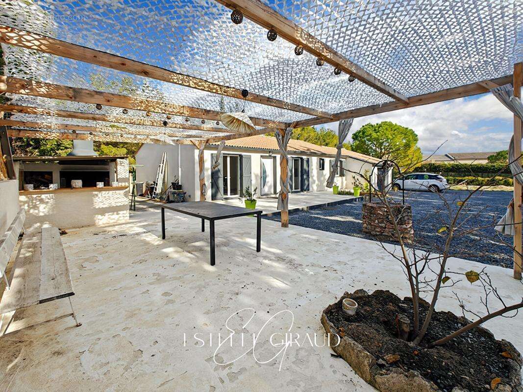 Maison à AIGUES-VIVES