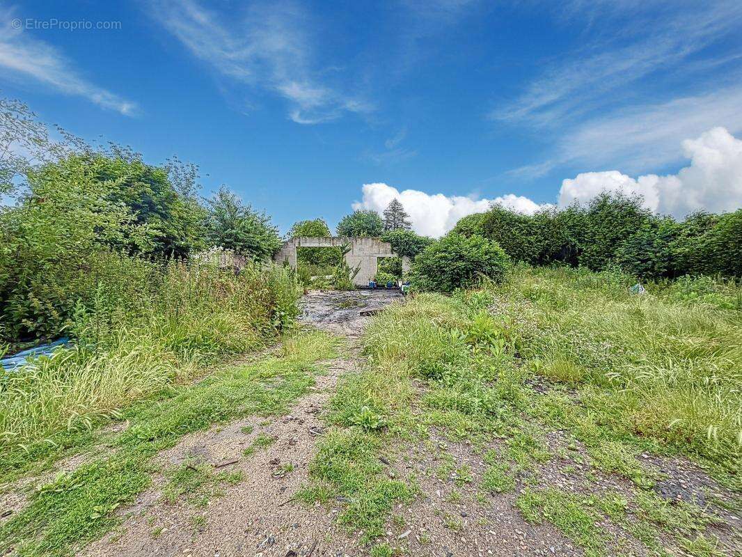 Maison à MERY-LA-BATAILLE
