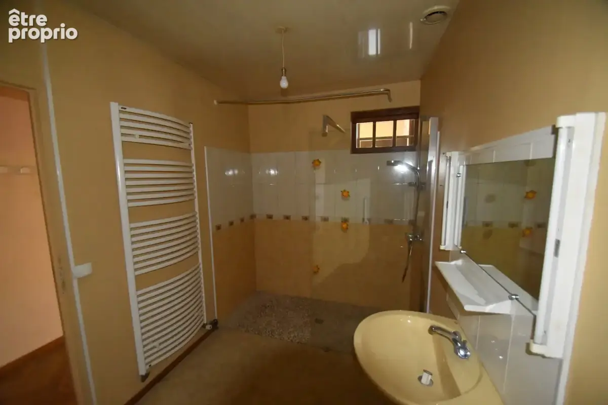à 10mn de Chauffailles- Maison 6 pièces - 148m² - photo 11