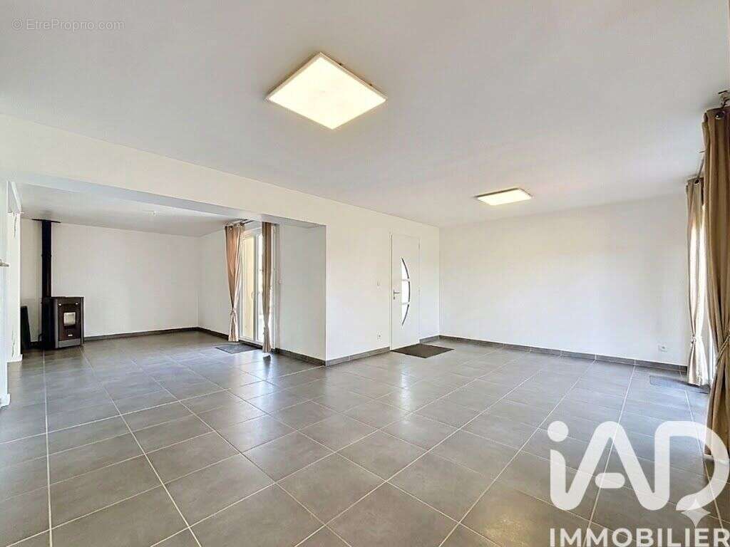 Photo 2 - Maison à TREON