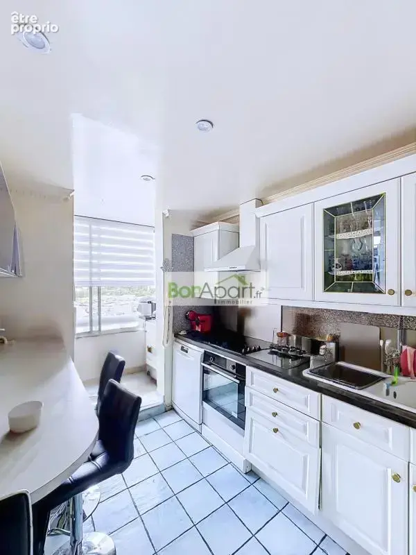 Appartement 3-4 pièces de 92.6m² au 8ème étage avec ascenseur - photo 3
