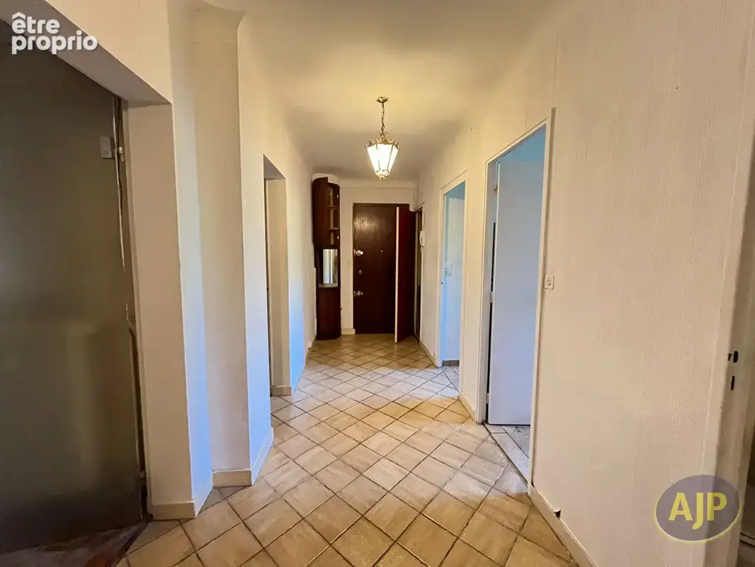 Appartement Nantes 5 pièce(s) 108.89 m2 - photo 8