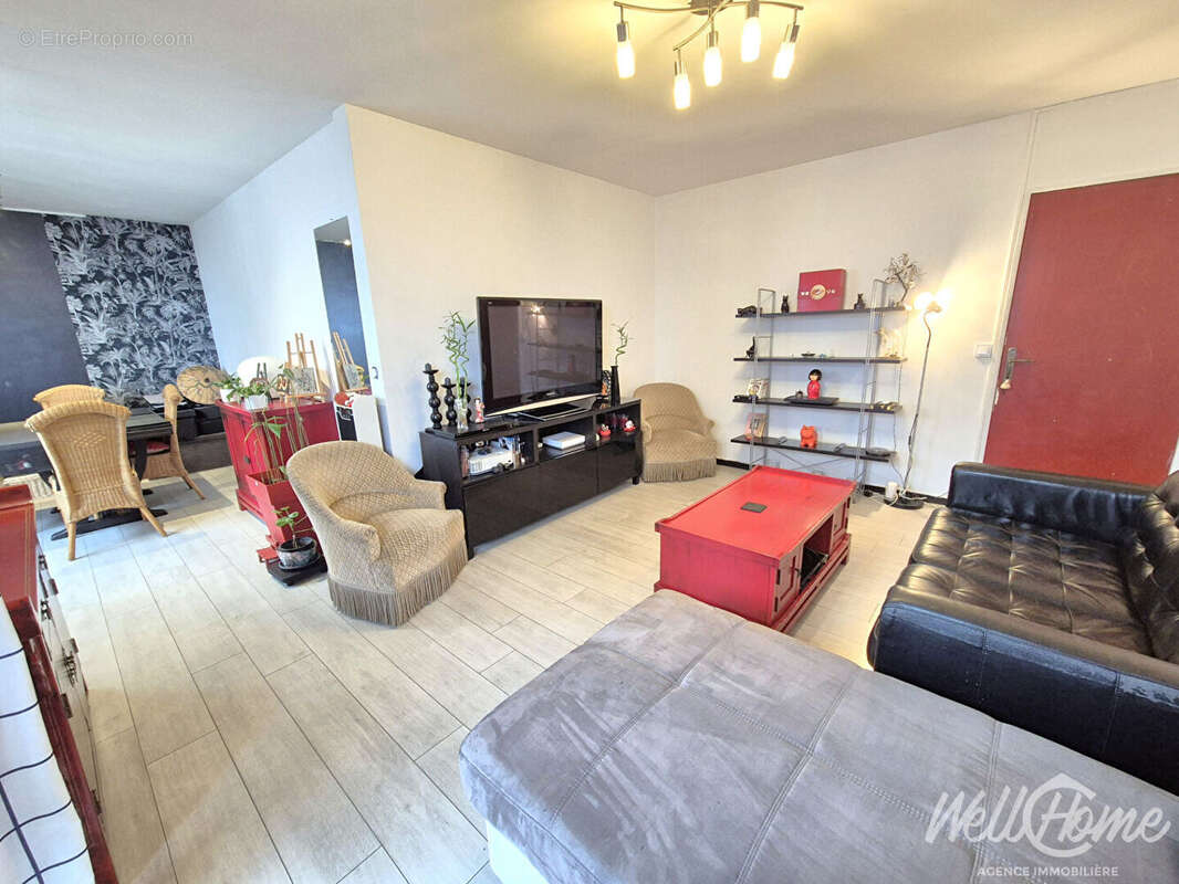 Appartement à SAINT-OUEN-L'AUMONE