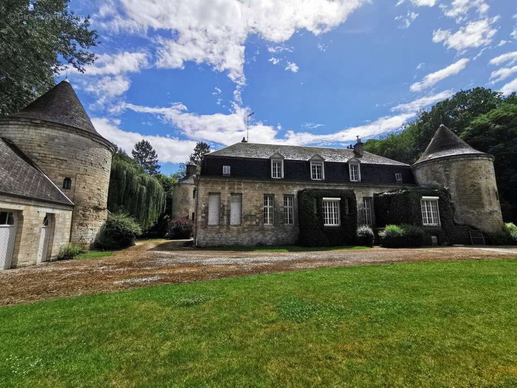 Maison 310 m² à Lesdain  - photo 4