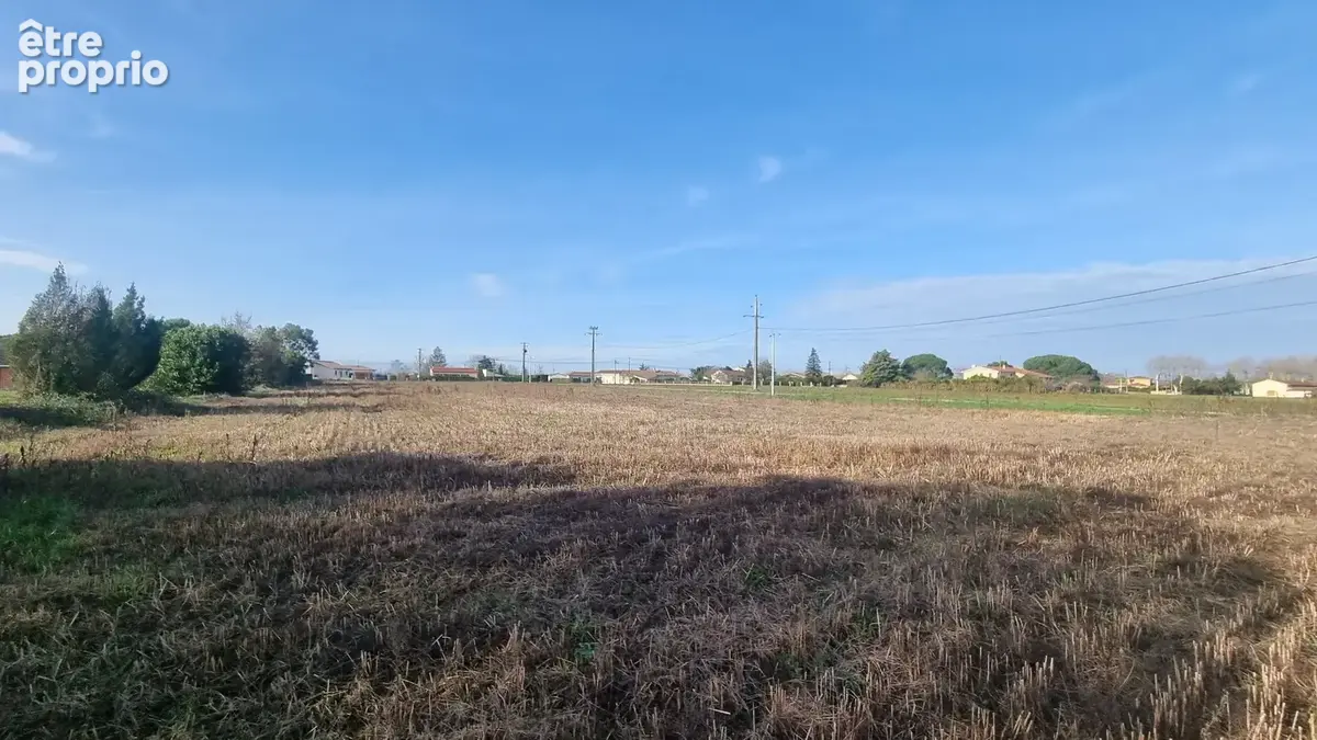 Terrain plat de1064 M² - photo 3