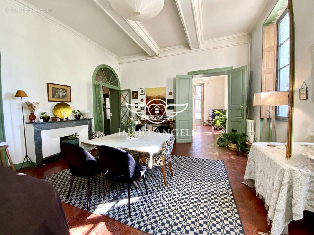 Appartement à NIMES