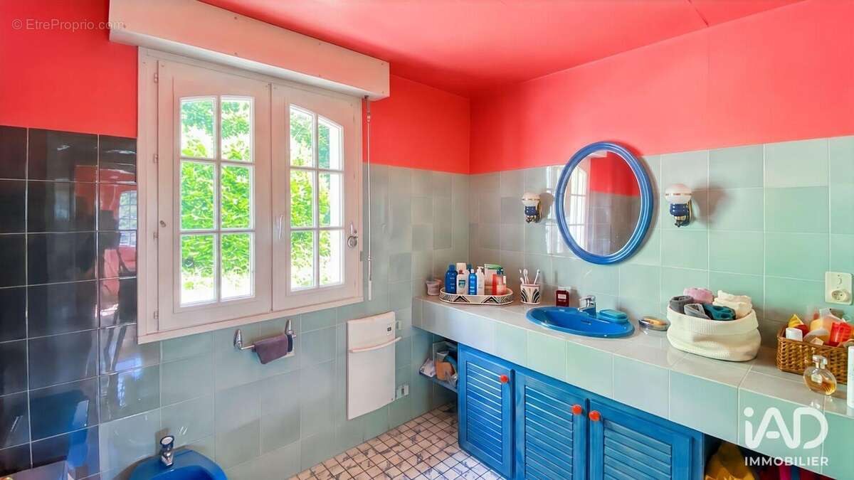 Maison 164 m² à Baud  - photo 8