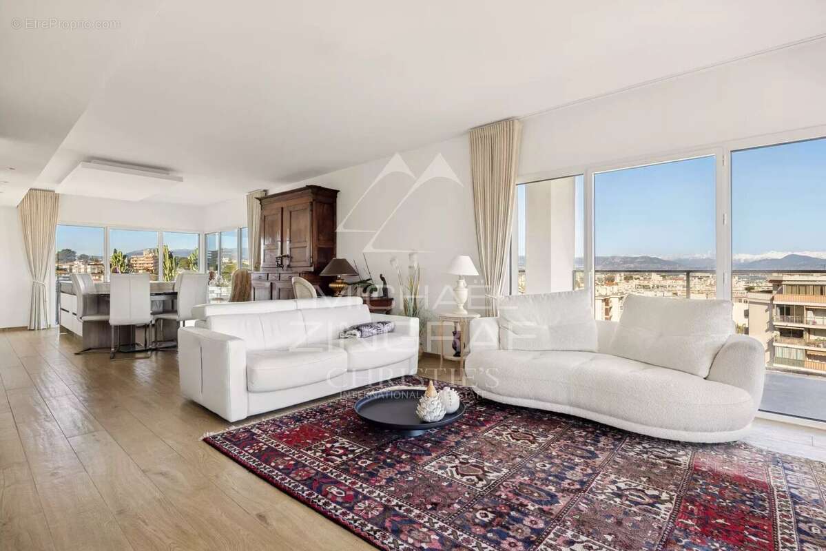 Appartement à ANTIBES