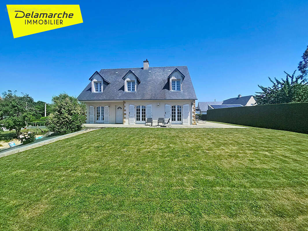 Maison à BREHAL