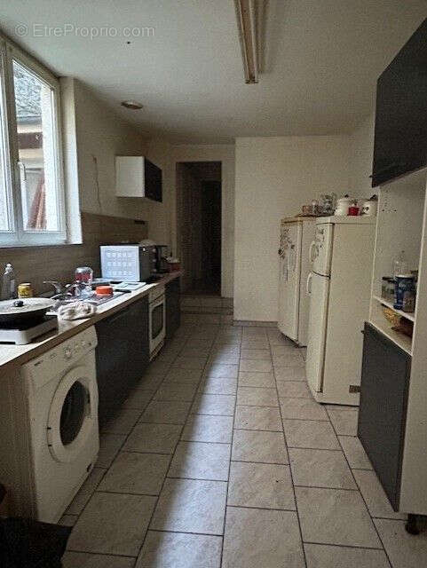 Appartement à NAY