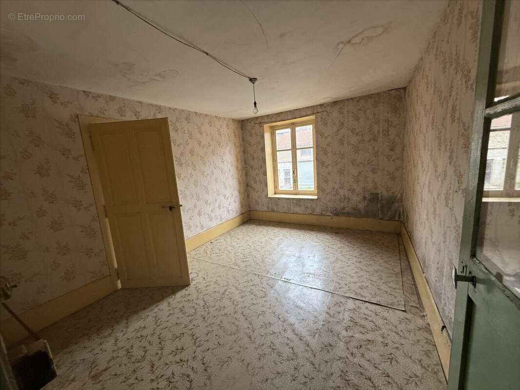 Maison à BACCARAT