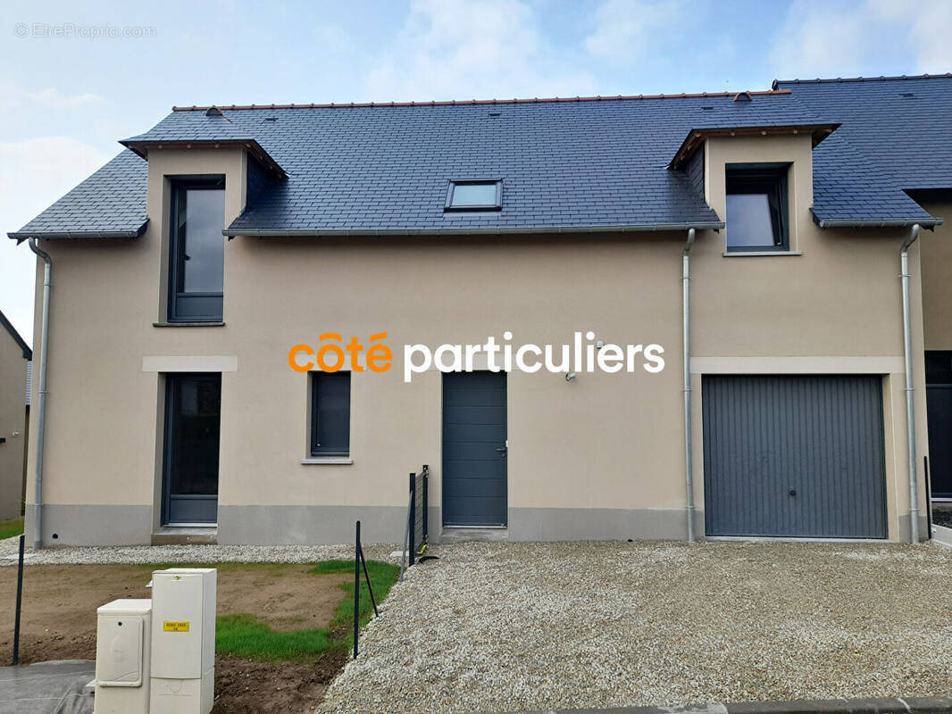 Maison à LE MINIHIC-SUR-RANCE