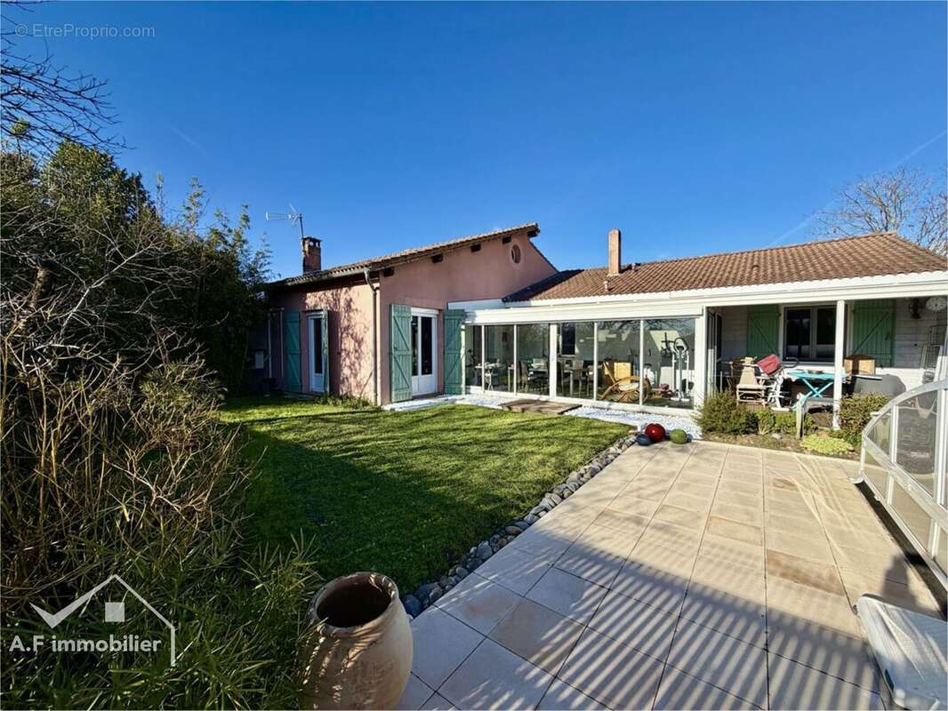 Maison à FONTENILLES