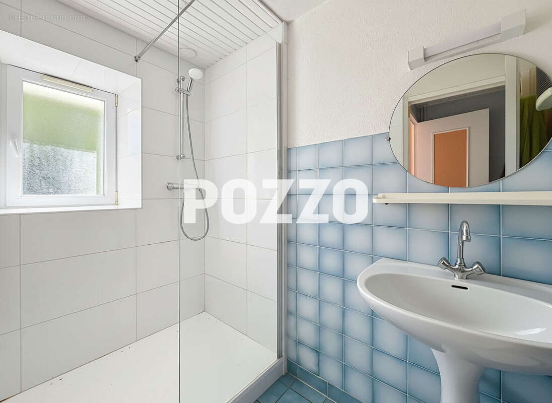 Maison Bricqueville Sur Mer (50290) 9 pièce(s) 180 m2 Terrain 18825 m² - photo 11