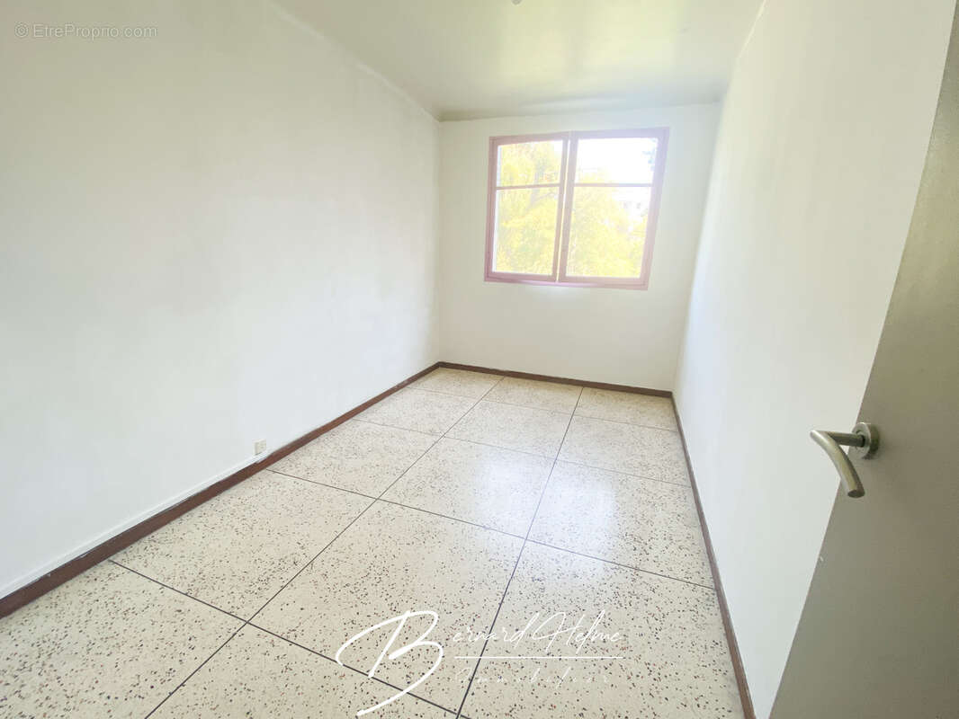 Appartement à MARSEILLE-9E