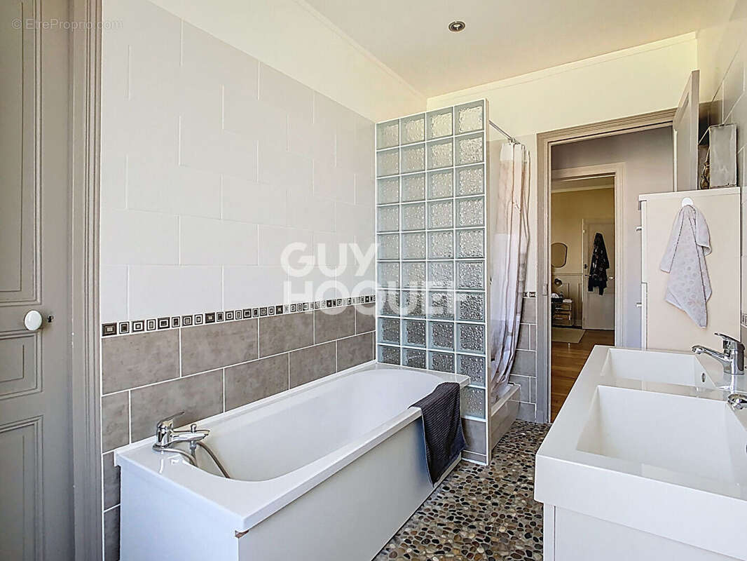 Maison à VILLERS-COTTERETS