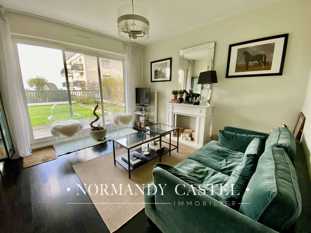 Appartement à TROUVILLE-SUR-MER