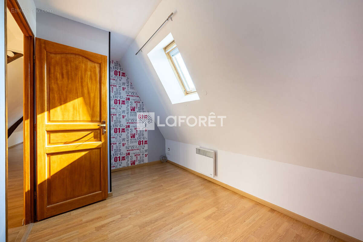 Maison à SAINT-CLAIR-SUR-EPTE