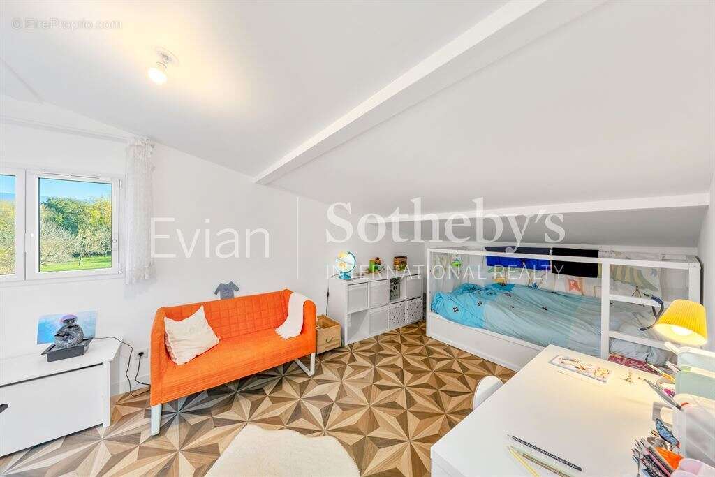 Maison à ANTHY-SUR-LEMAN