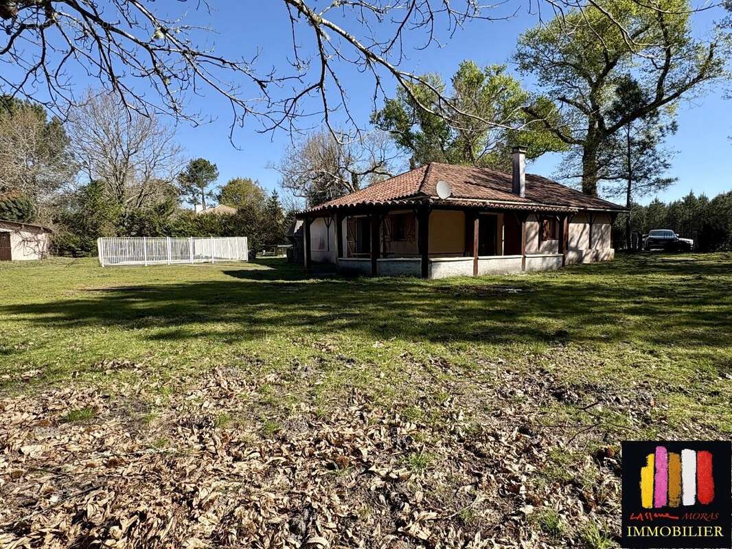Maison à ONESSE-ET-LAHARIE