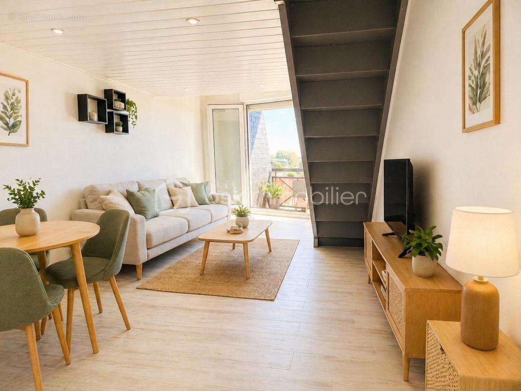Appartement à PONTAULT-COMBAULT